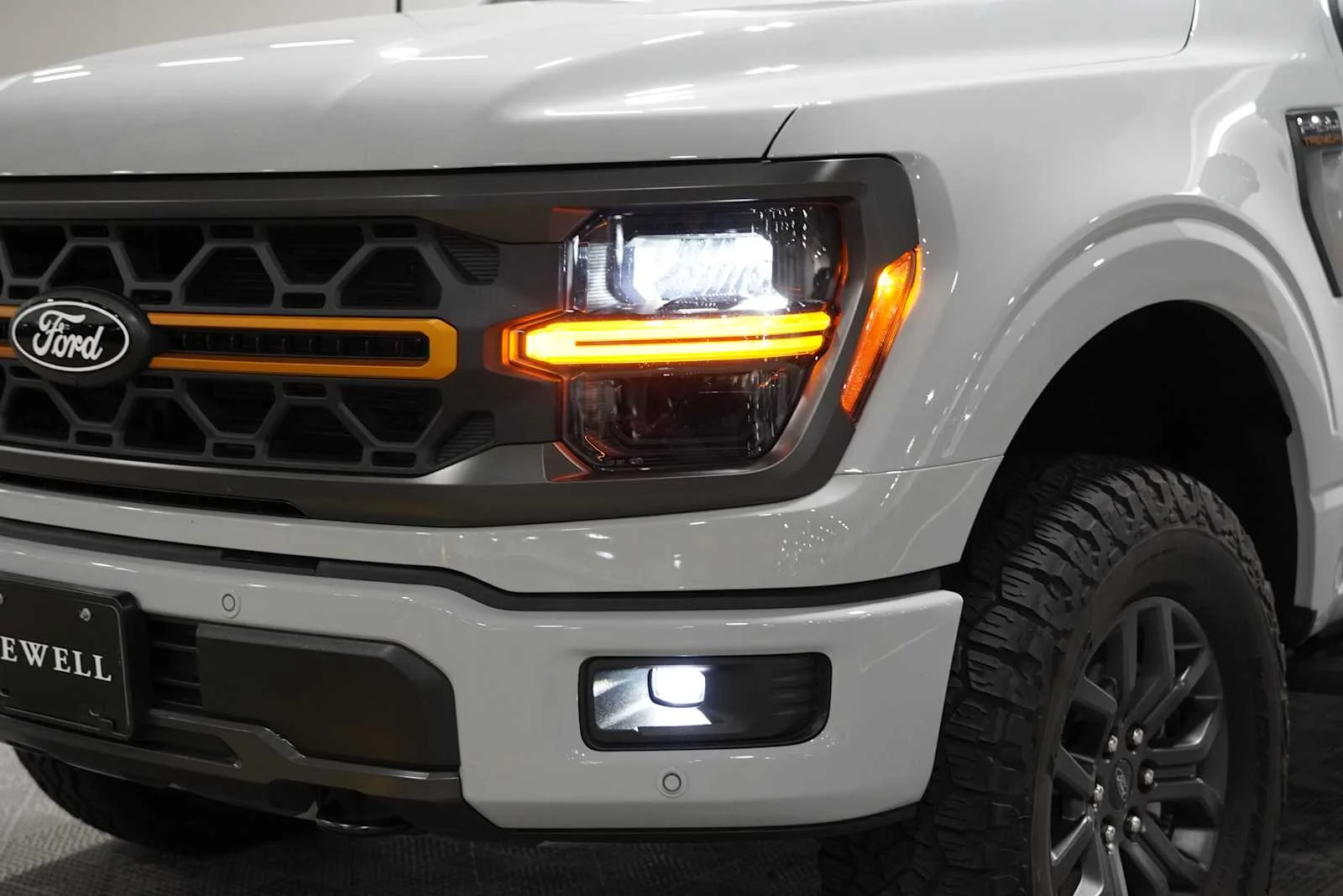 Used 2026 Avalanche Ford Tremor image 7