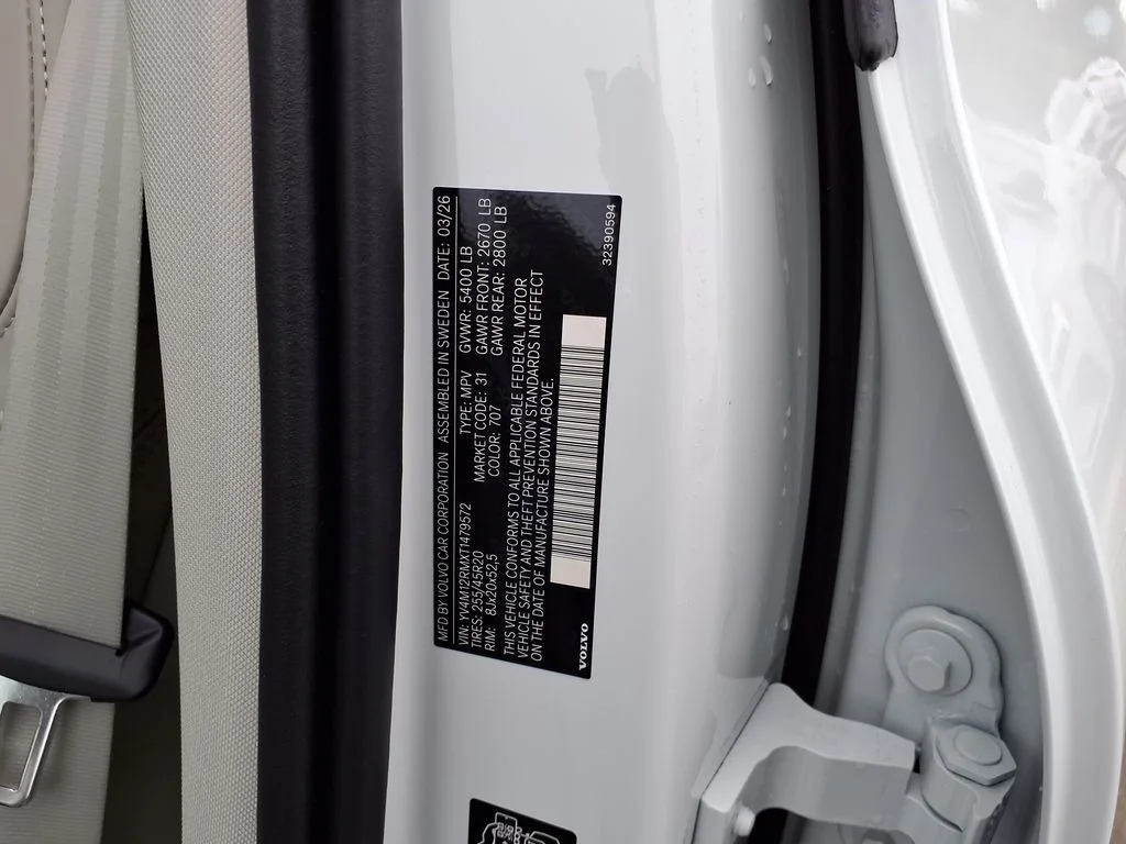 New 2026 Crystal White Volvo Ultra image 30