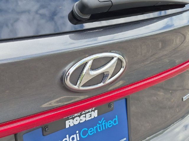 2023 Hyundai Santa Fe Limited - Photo 28