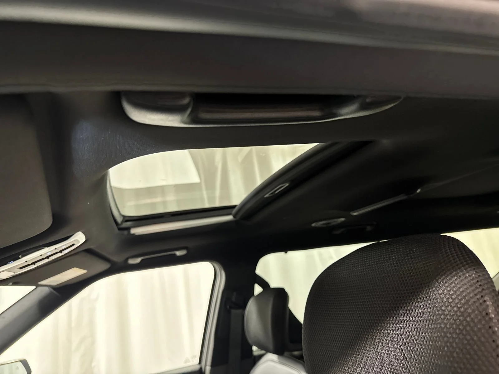 New 2026 Ebony Black Kia Land image 31