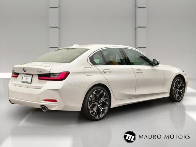 New 2026 White BMW 330i xDrive image 3