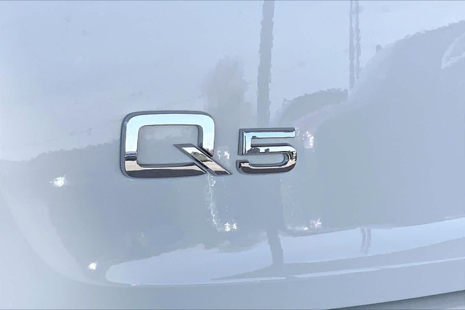 Used 2019 Ibis White Audi Premium image 10