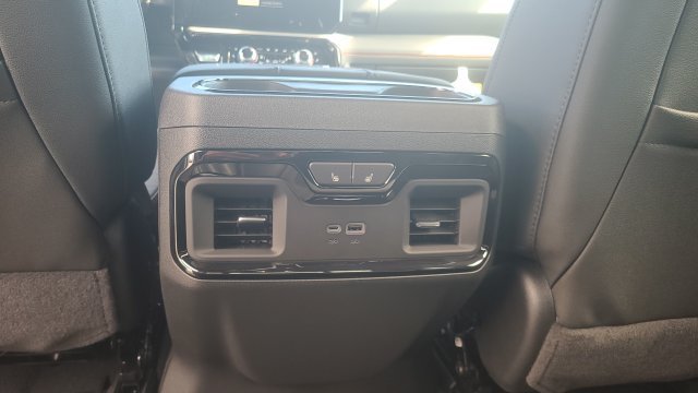 2026 GMC Sierra 2500HD AT4 - Photo 21