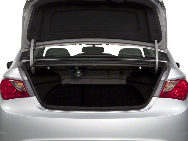 Used 2013 Harbor Gray Metallic Hyundai Limited image 15