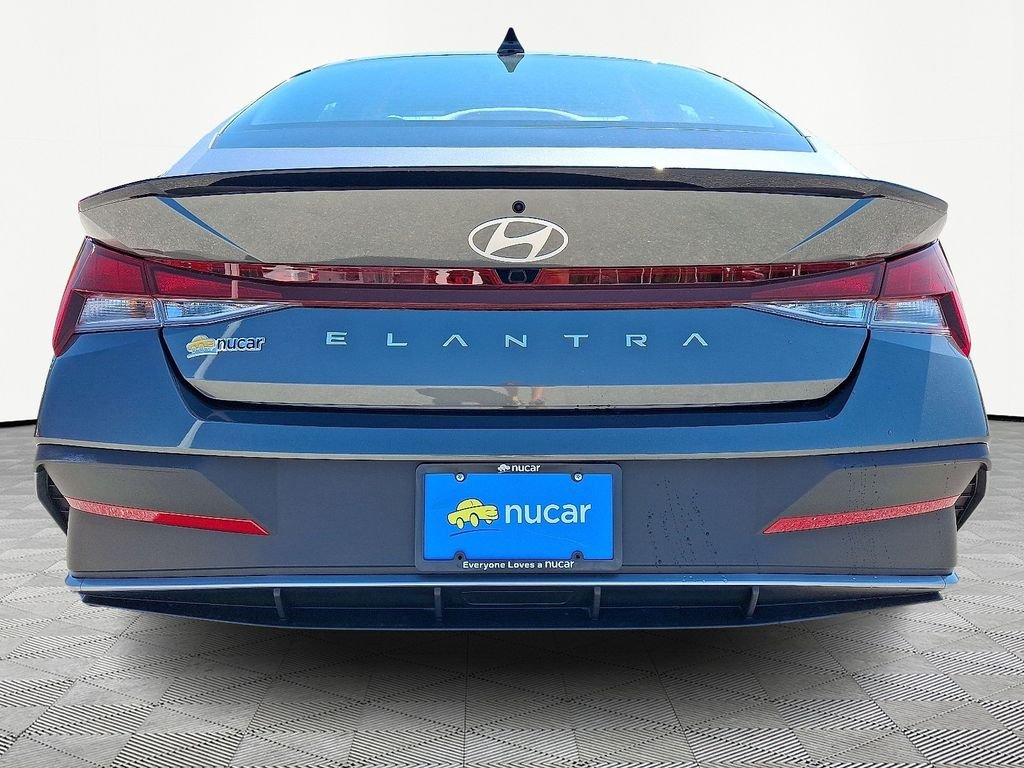 Used 2026 Gray Hyundai SEL Sport image 6