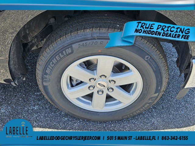 Used 2023 Agate Black Metallic Ford XLT image 14