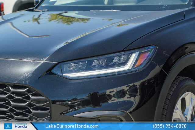 Used 2023 Crystal Black Pearl Honda LX image 5