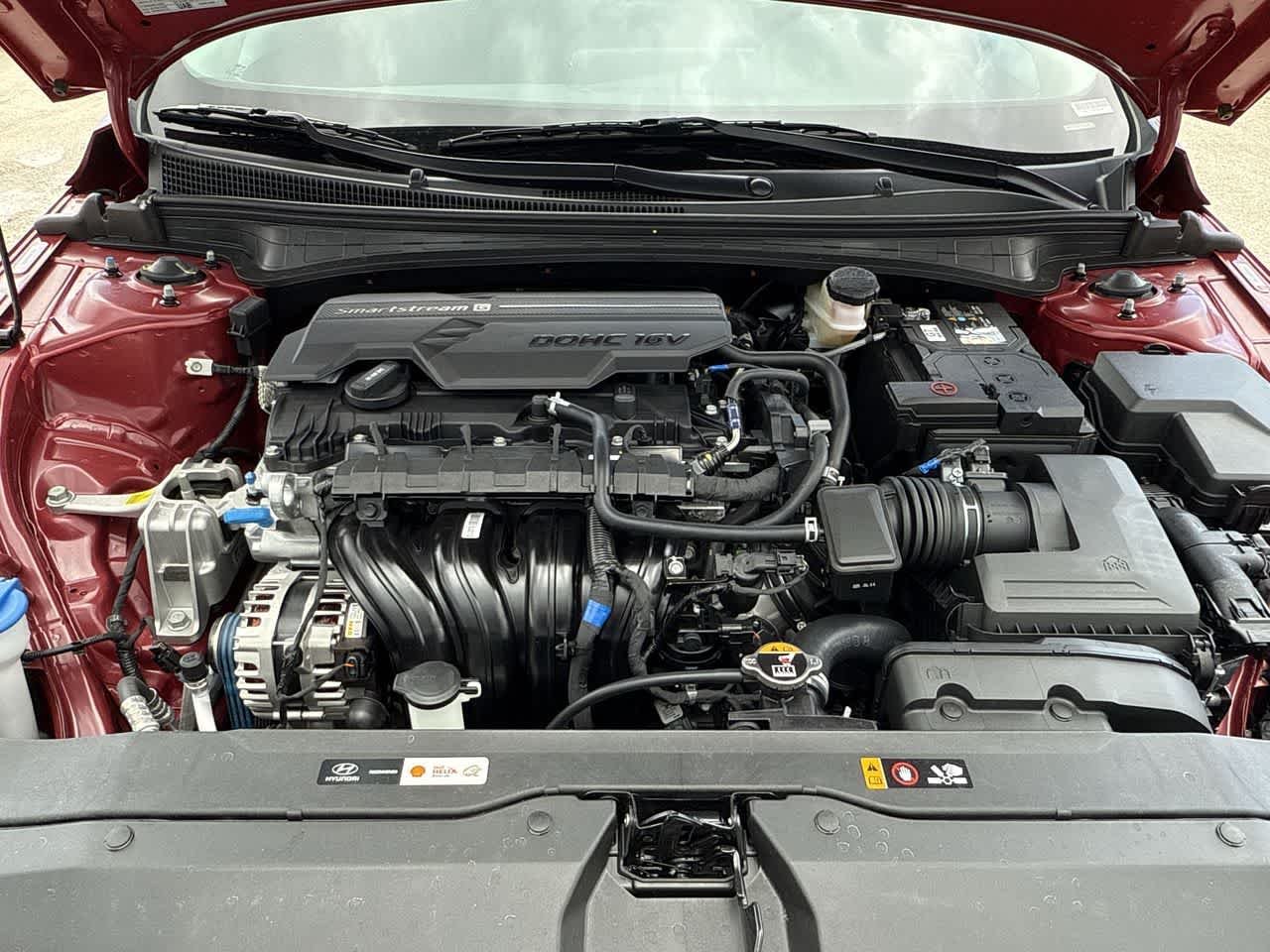 2025 Hyundai Elantra SE - Photo 12