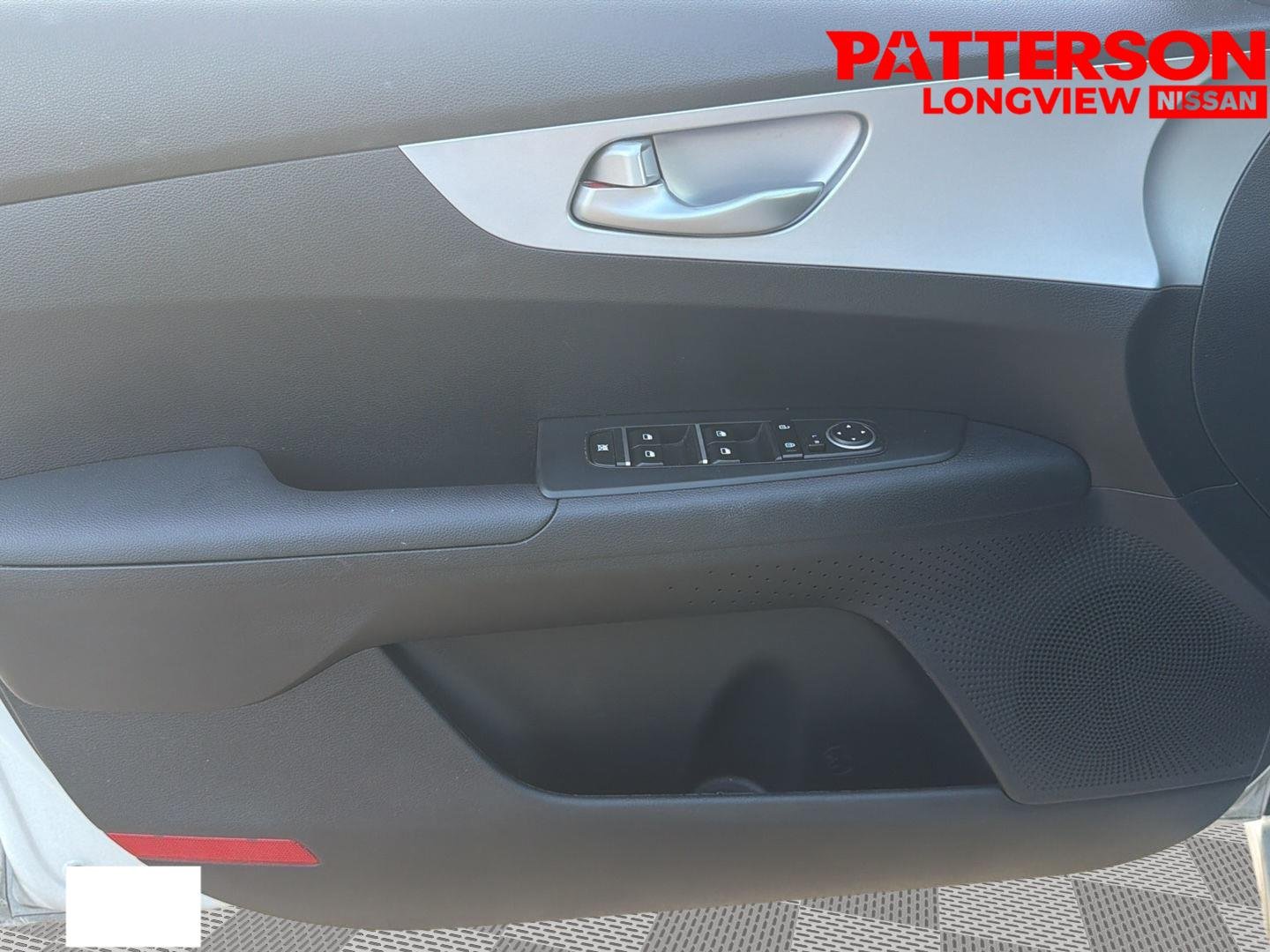 Used 2024 Snow White Pearl Kia LXS image 17