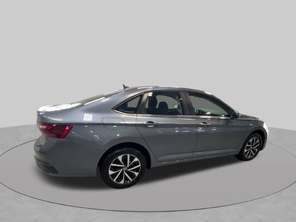 2025 Volkswagen Jetta S - Photo 11