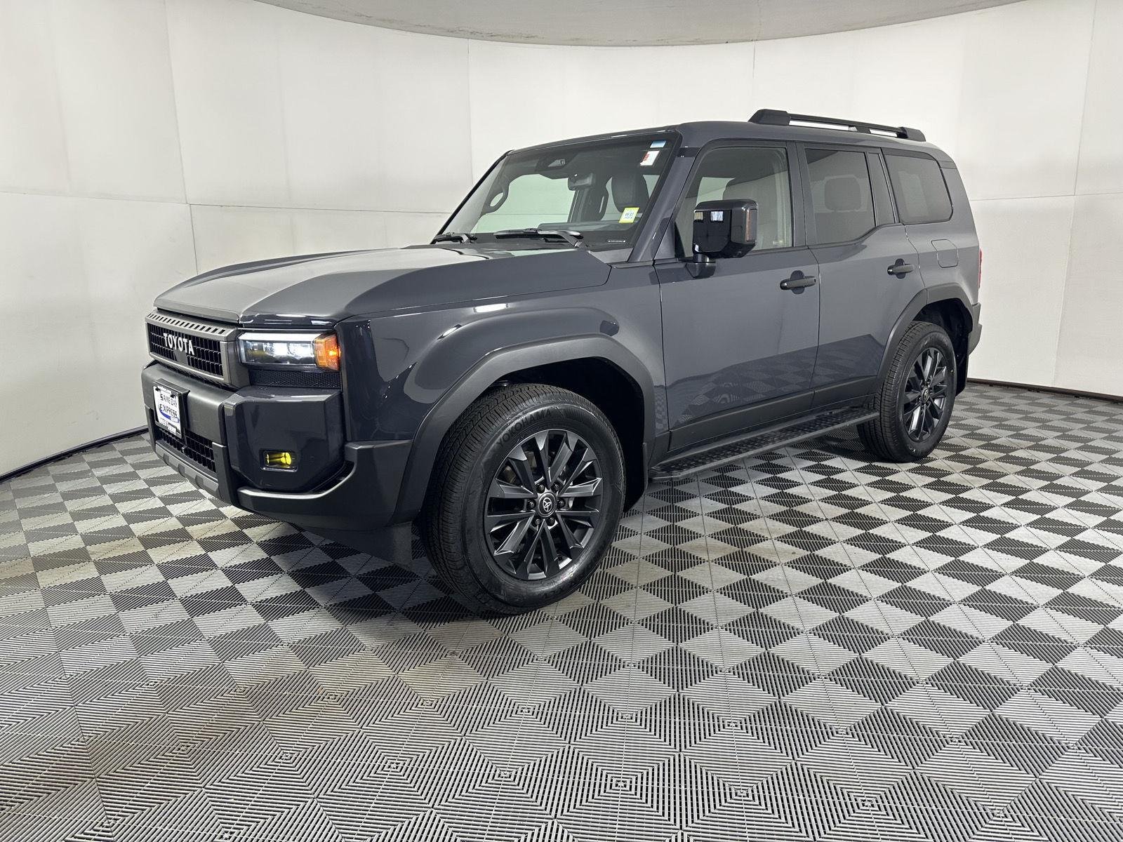 Used 2025 Underground Toyota Base image 6
