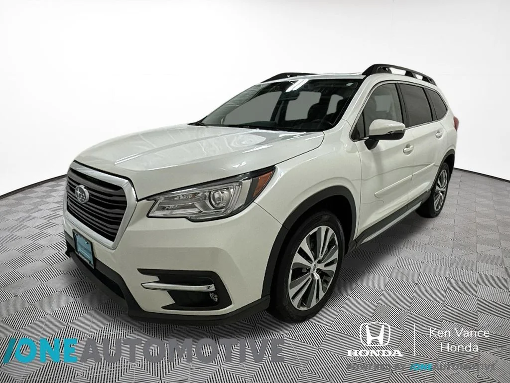 2022 Subaru Ascent Limited 7 Passenger's photo