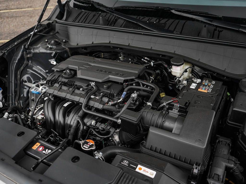 New 2026 Abyss Black Pearl Hyundai SE AWD image 7