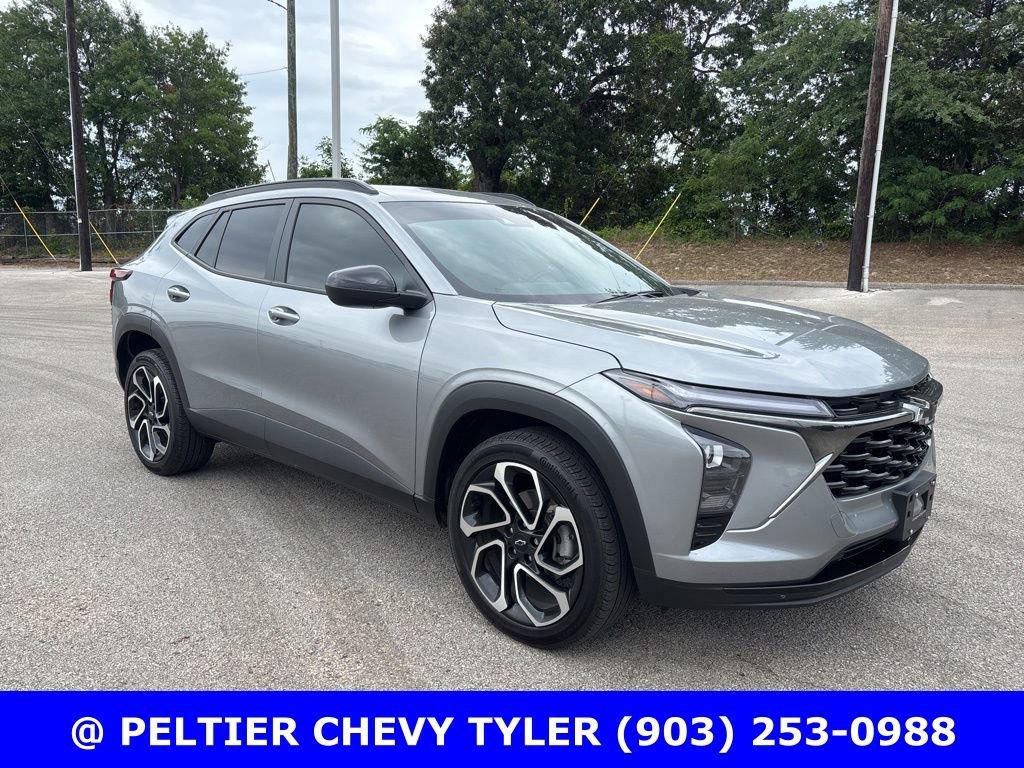 2025 Chevrolet Trax 2RS's photo