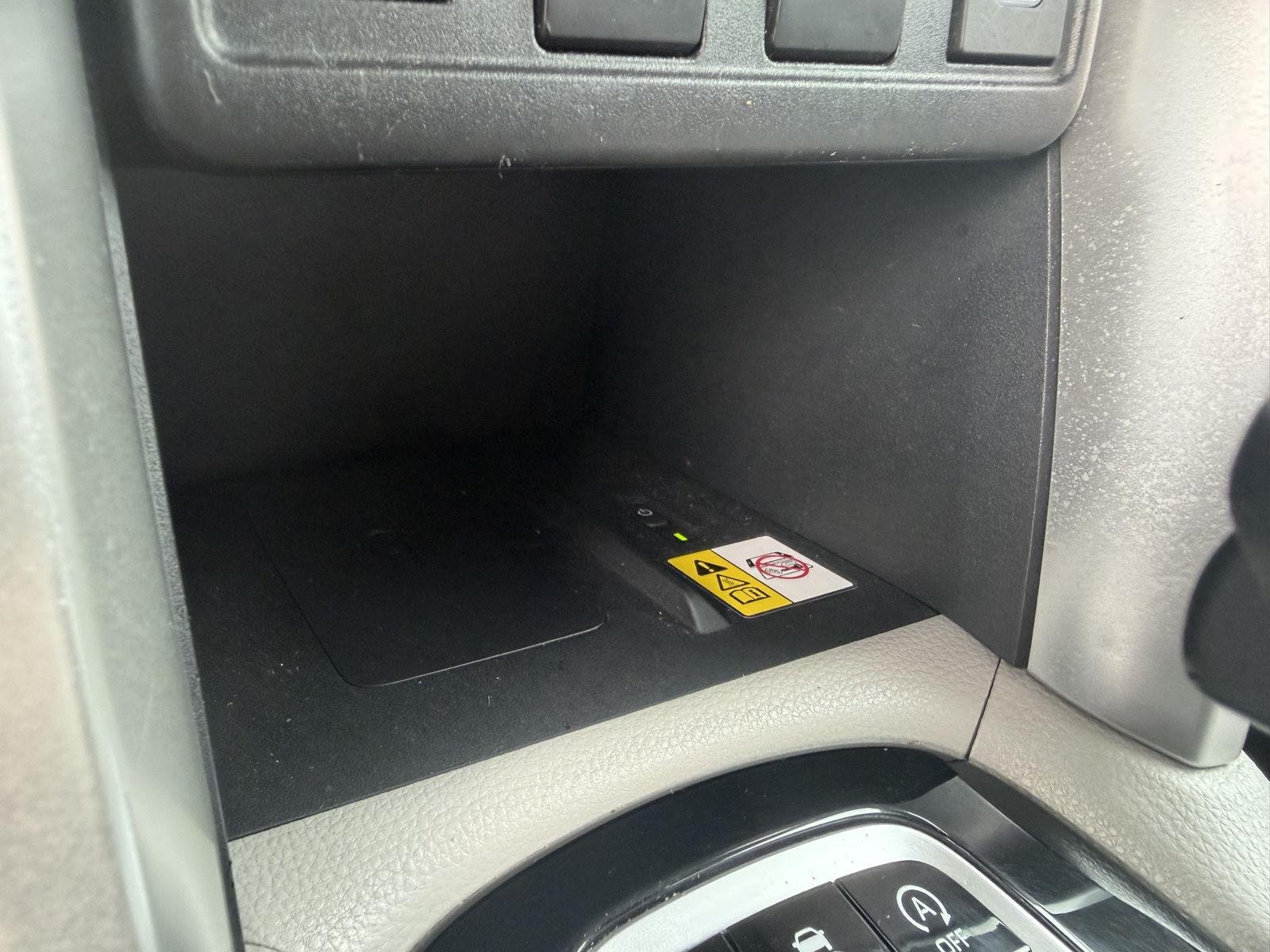 Used 2023 Wind Chill Pearl Toyota LE image 25