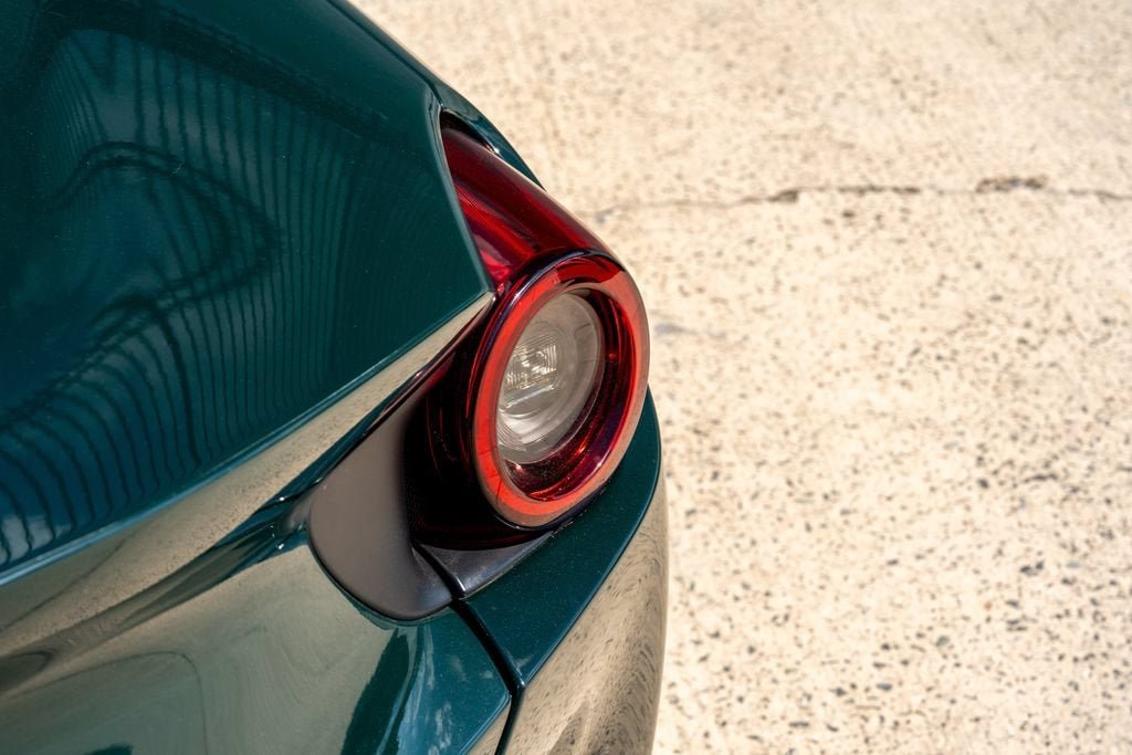 Certified Used 2019 Verde British Ferrari  image 17