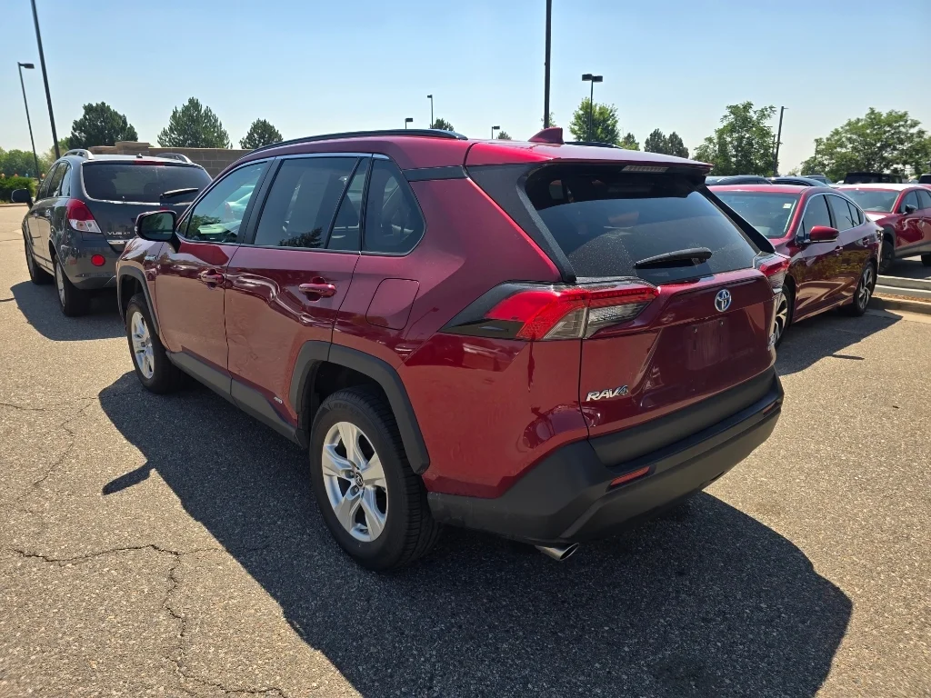Used 2019 Ruby Flare Pearl Toyota Hybrid XLE image 14