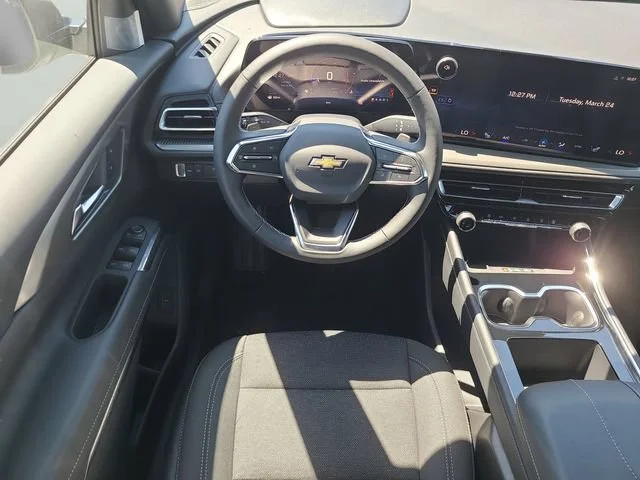 New 2026 Summit White Chevrolet LT image 15