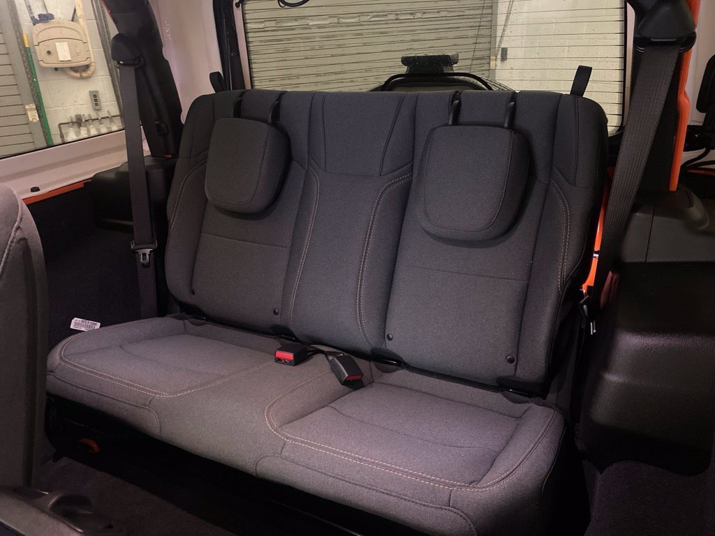 Certified Used 2025 Joose Jeep Sport image 19