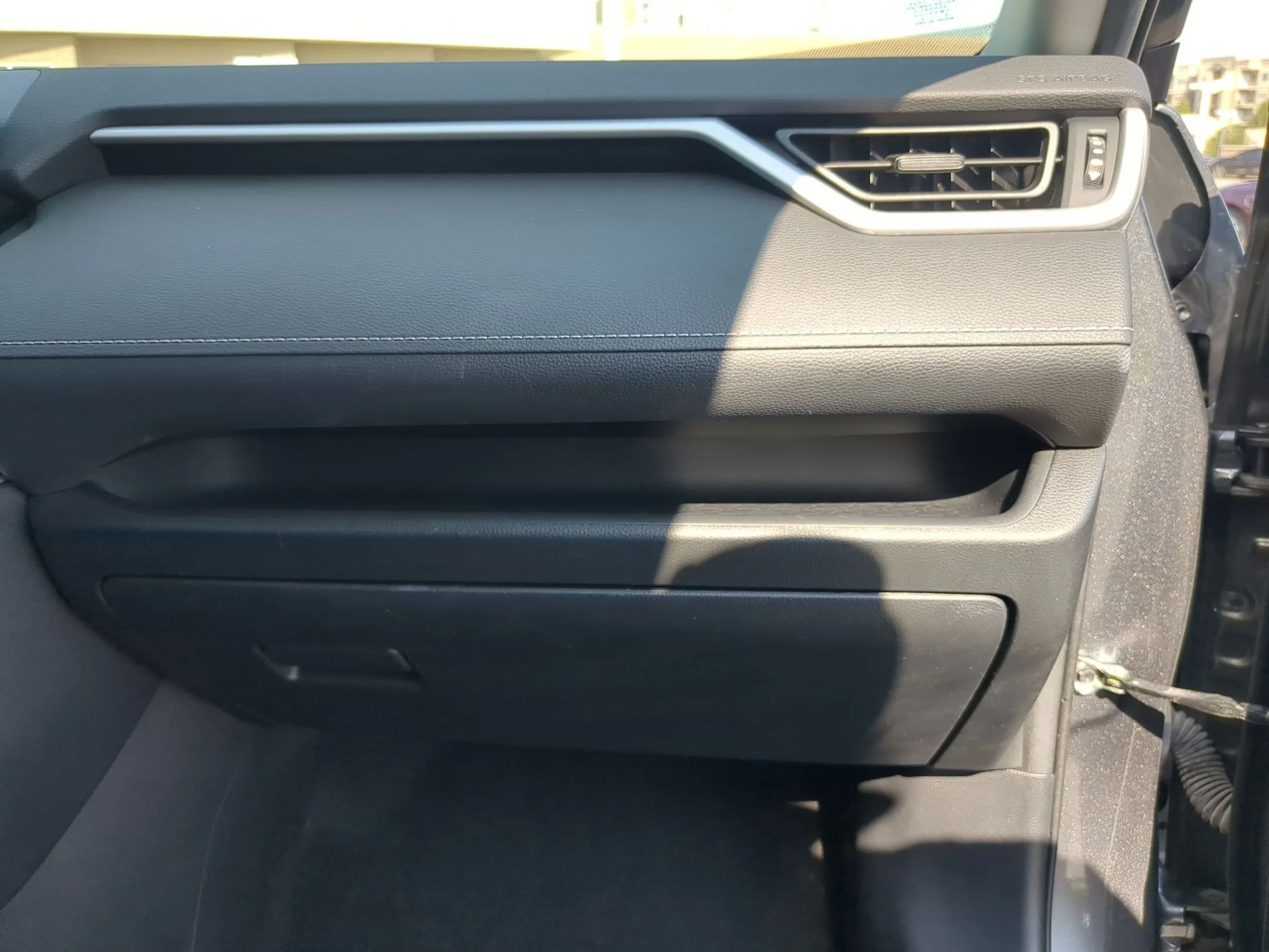 Used 2021 Midnight Black Metallic Toyota LE image 29