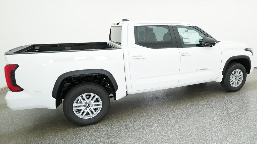 New 2026 Ice Cap Toyota SR5 image 16
