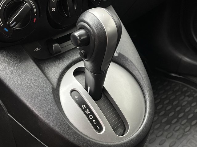 Used 2014 Zeal Red Mazda Sport image 16