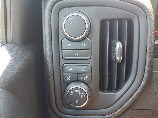 2026 Chevrolet Silverado 2500 HD Custom - Photo 13