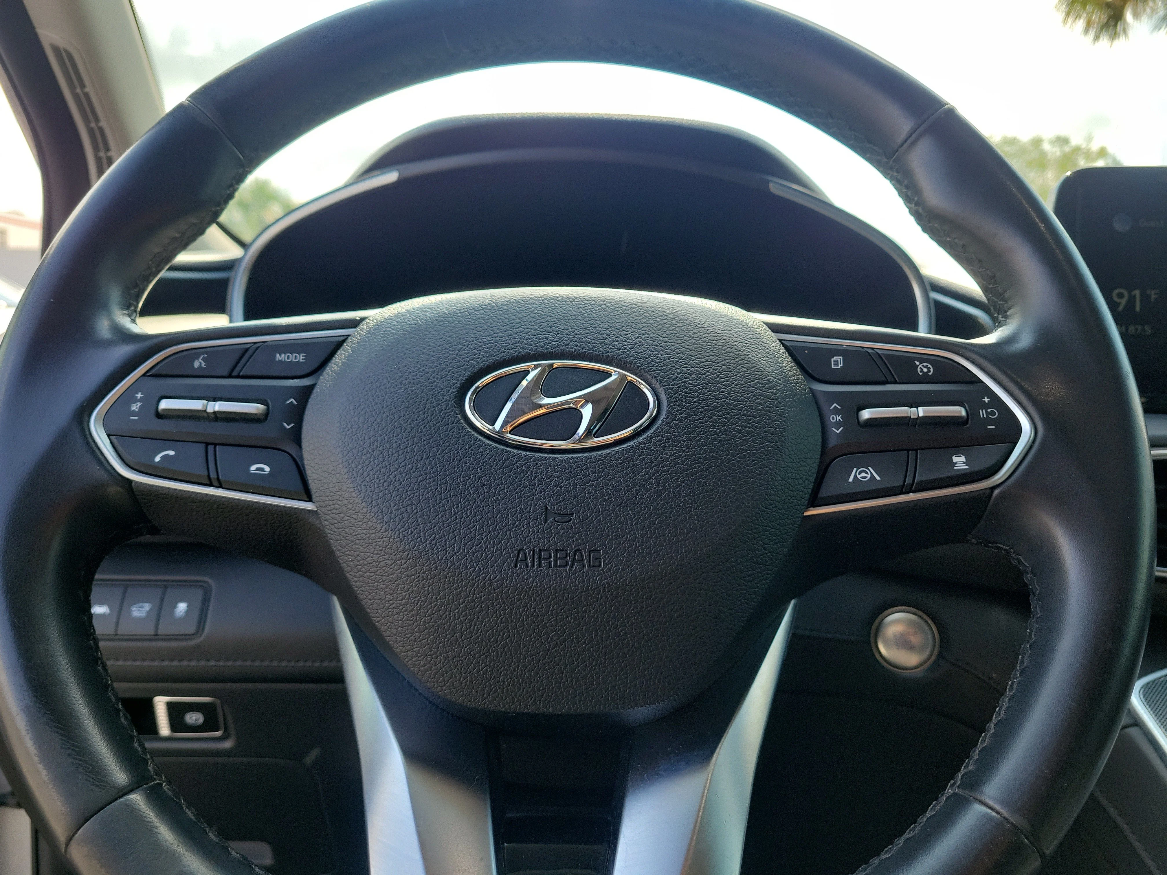 Used 2021 Shimmering Silver Hyundai SEL image 18