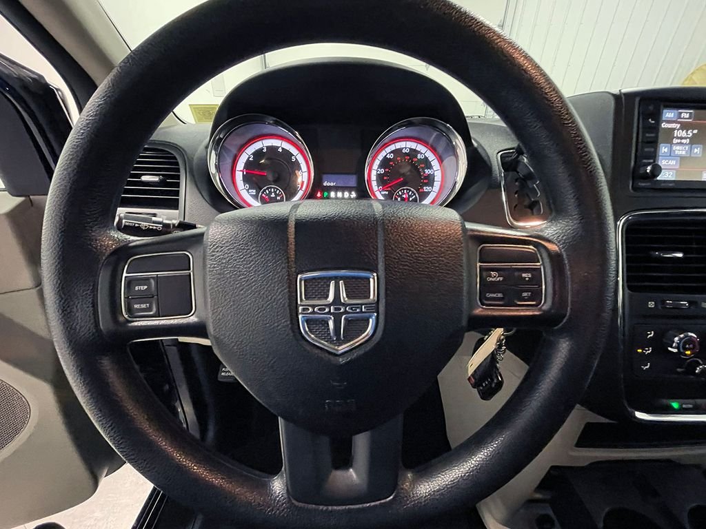 Used 2017 Blue Dodge SE image 32