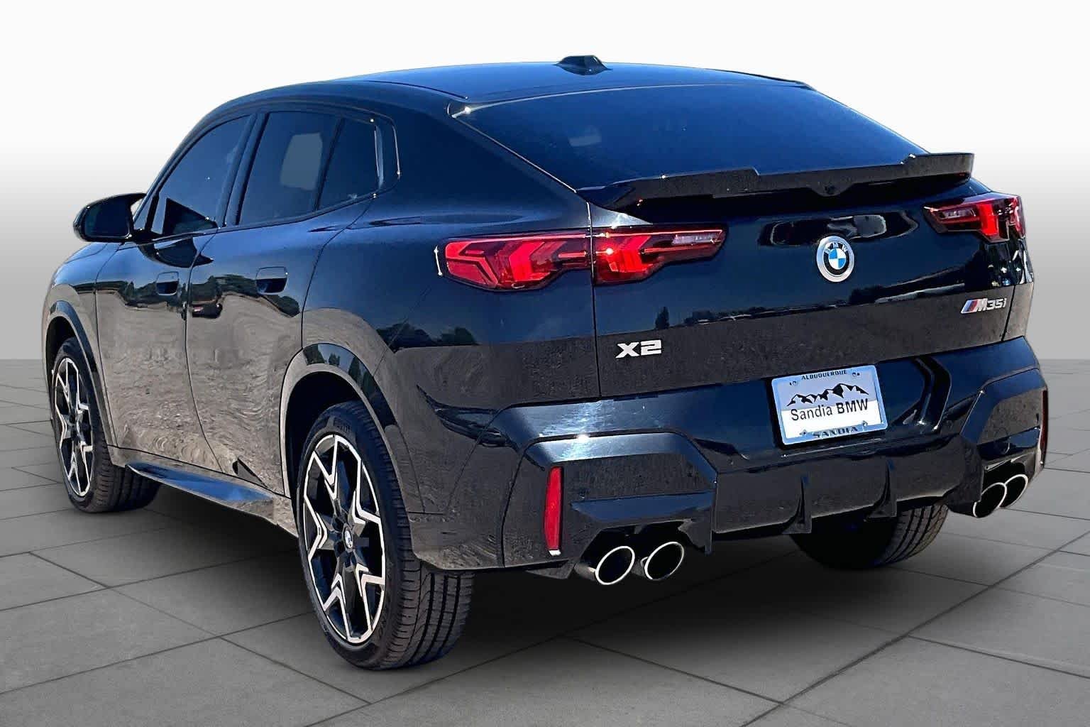 Used 2024 Black Sapphire Metallic BMW M35i image 9