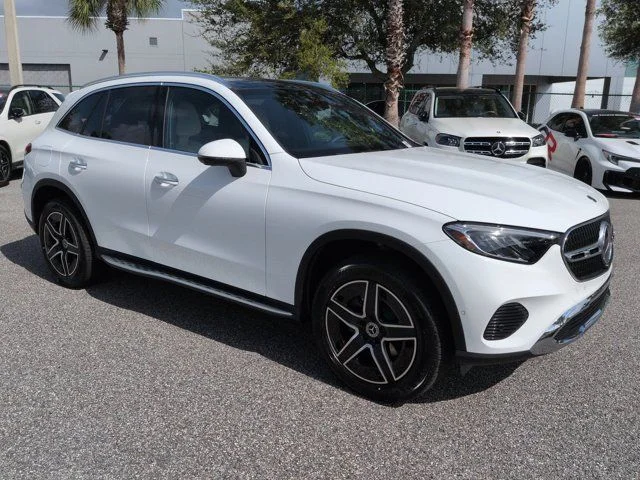Certified Used 2026 White Mercedes-Benz GLC 300 image 2