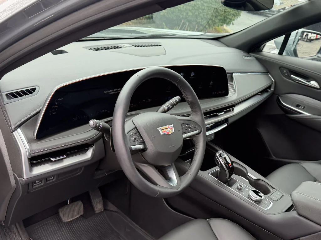 2024 Cadillac XT4 Premium Luxury - Photo 26