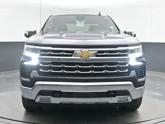 Used 2022 Gray Chevrolet LTZ image 2