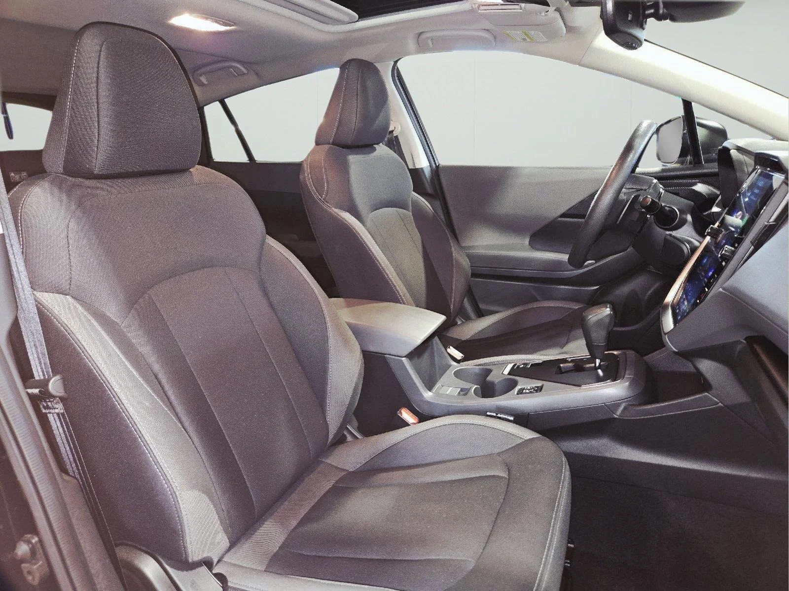 Used 2025 Crystal Black Silica Subaru Premium image 41