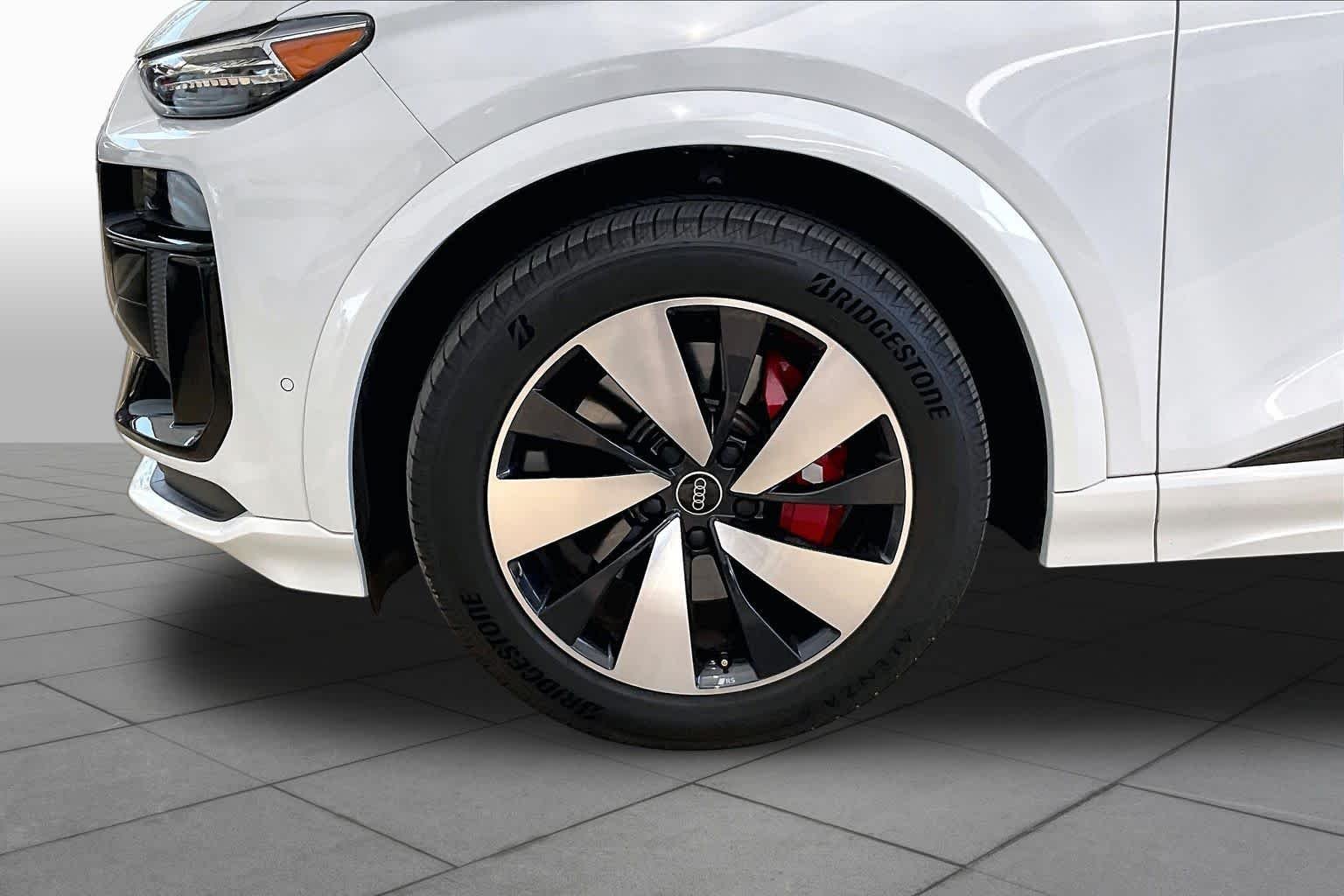 Used 2025 Glacier White Metallic Audi Prestige image 9