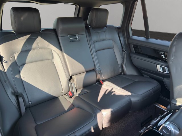 Used 2021 Black Land Rover Westminster image 20