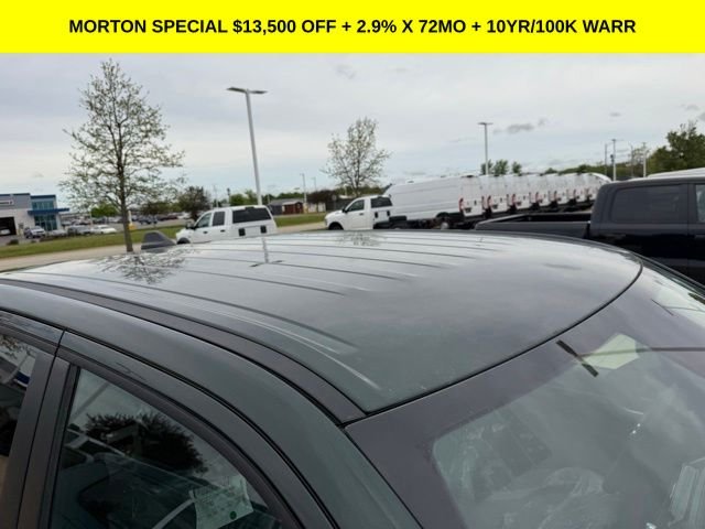 New 2026 Serrano-Green Metallic Exterior Paint Ram Big Horn/Lone Star image 9