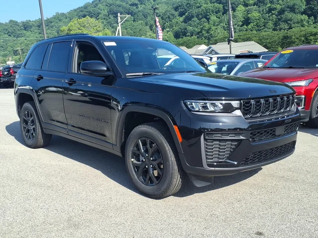 2026 Jeep Grand Cherokee Altitude