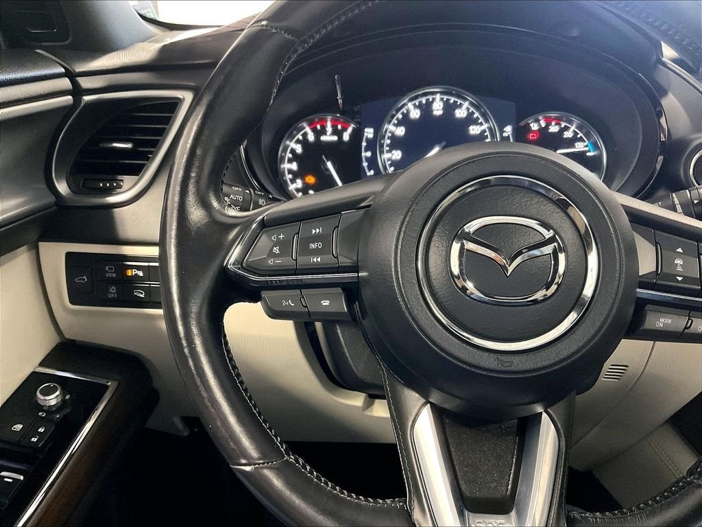 Used 2023 Black Mazda Signature image 22