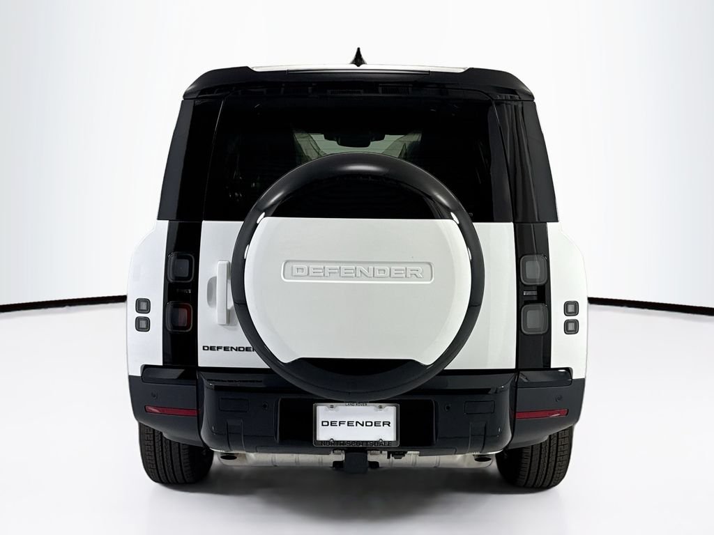 Used 2026 Fuji White Land Rover S image 6