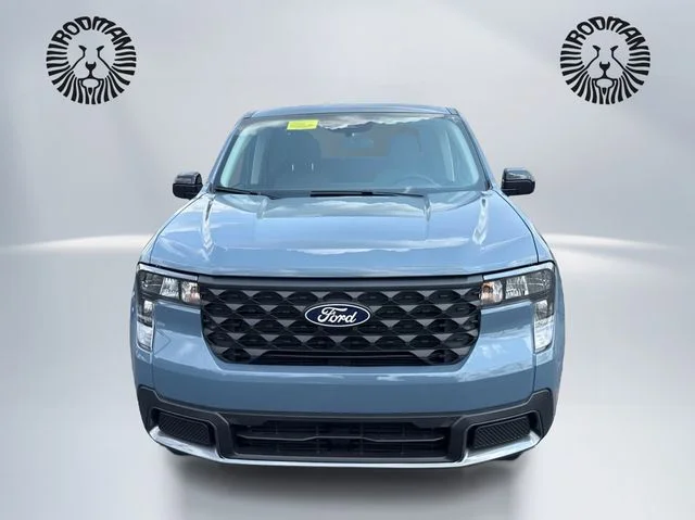 New 2026 Azure Gray Metallic Tri-Coat Ford XLT image 2