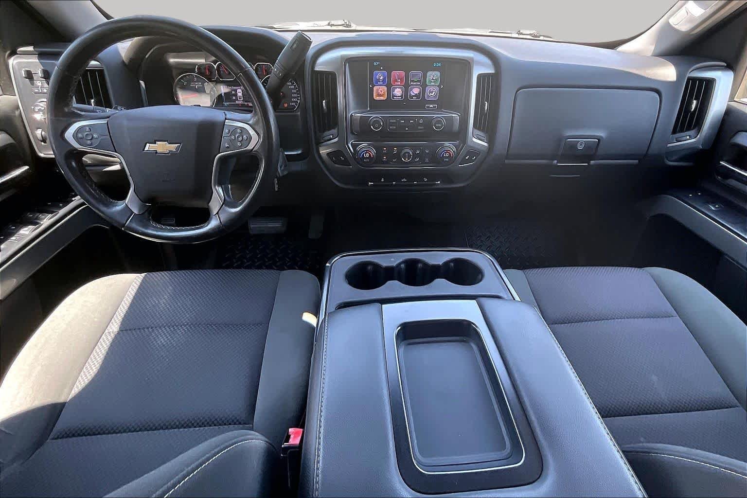 Used 2017 Pepperdust Metallic Chevrolet LT image 15
