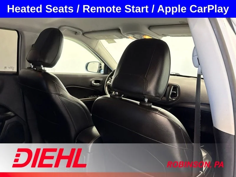 Used 2018 White Jeep Latitude image 13