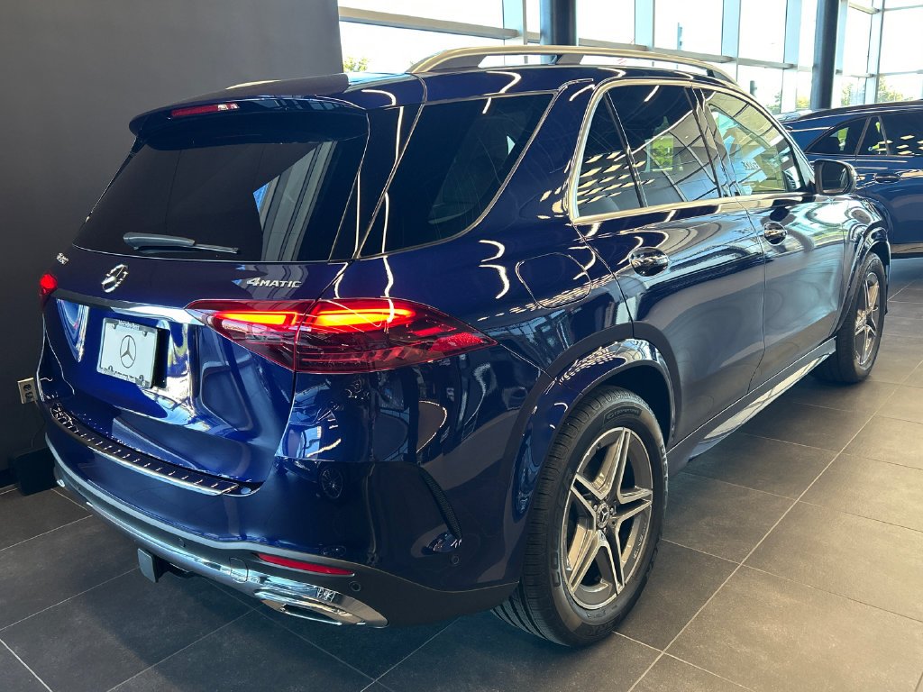 New 2026 MANUFAKTUR Mystic Blue Metallic Mercedes-Benz GLE 450 image 5