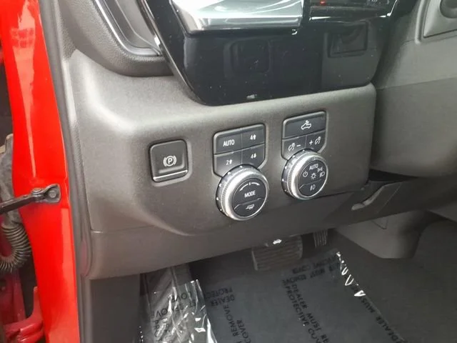 Used 2022 Cardinal Red GMC Elevation image 18