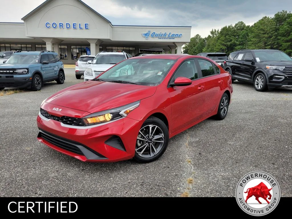 Used 2024 Red Kia LXS image 1