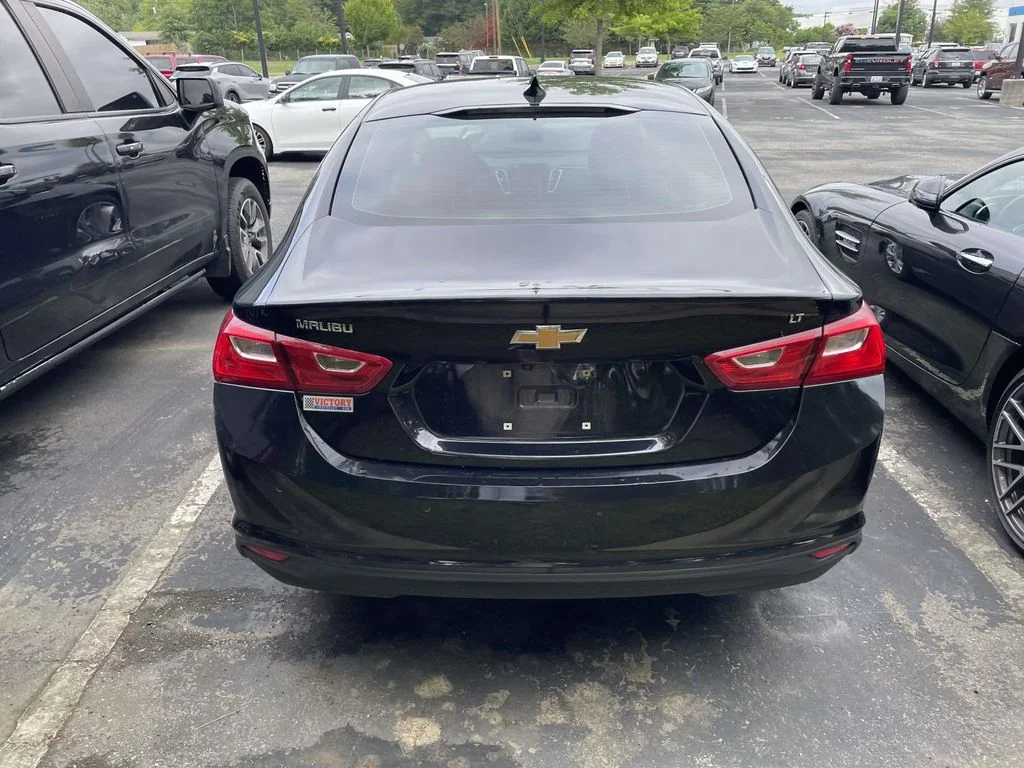 Used 2023 Mosaic Black Metallic Chevrolet LT image 5