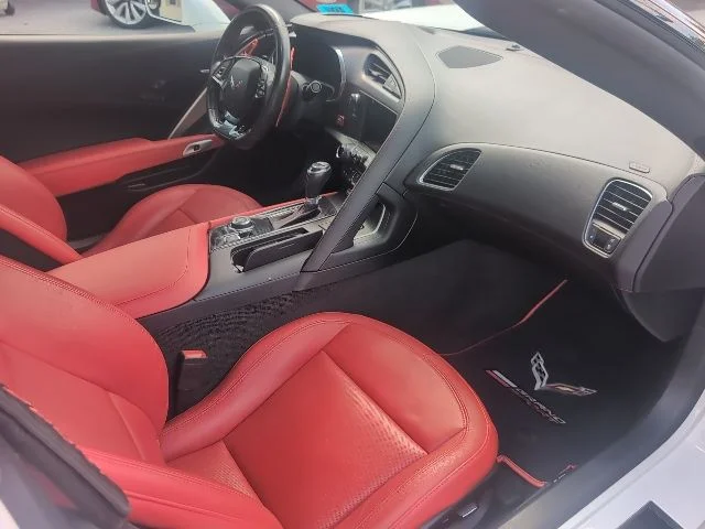 Used 2017 White Chevrolet Grand Sport image 18