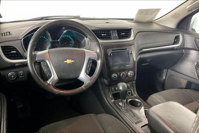 Used 2017 White Chevrolet LT image 3