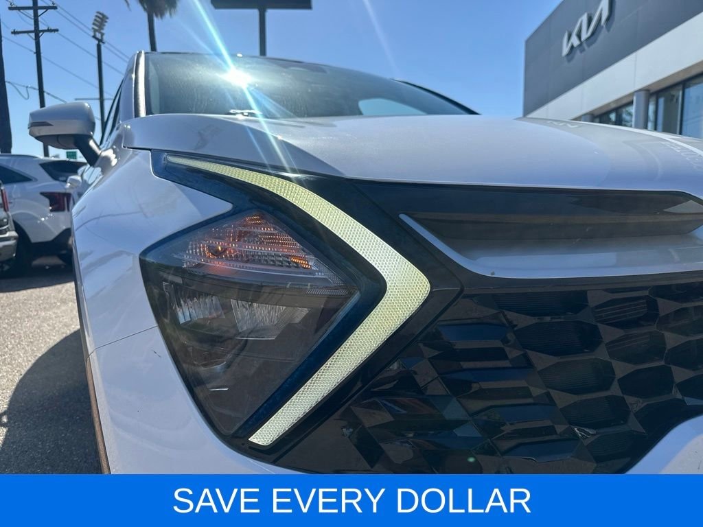 Used 2023 White Kia EX image 3